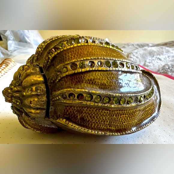 Vintage Enamel & Jeweled Sea Shell Trinket Box. - Picture 4 of 8